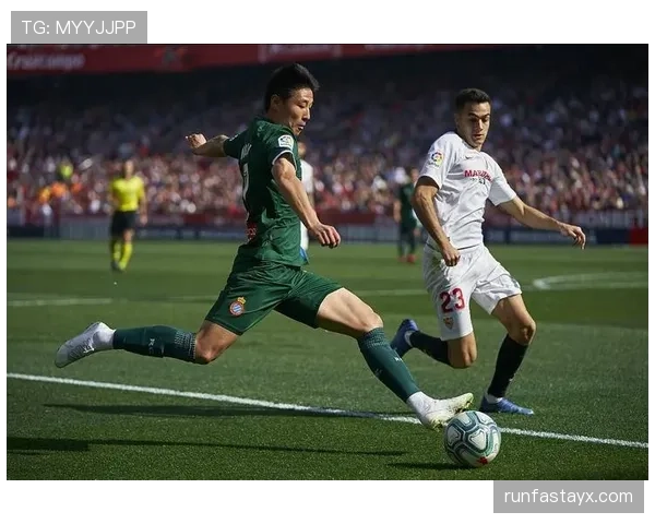 恰尔汗奥卢技术全面升级，助推球队战术多元发展表现抢眼