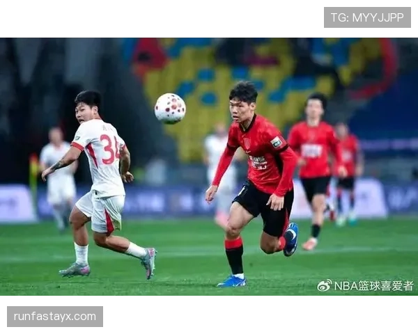 山东泰山防守老辣，但近期越稳越崩是否反映战术僵化与进攻乏力？